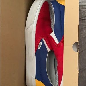 Yacht club slip one size 9.5 (pretty rare)
